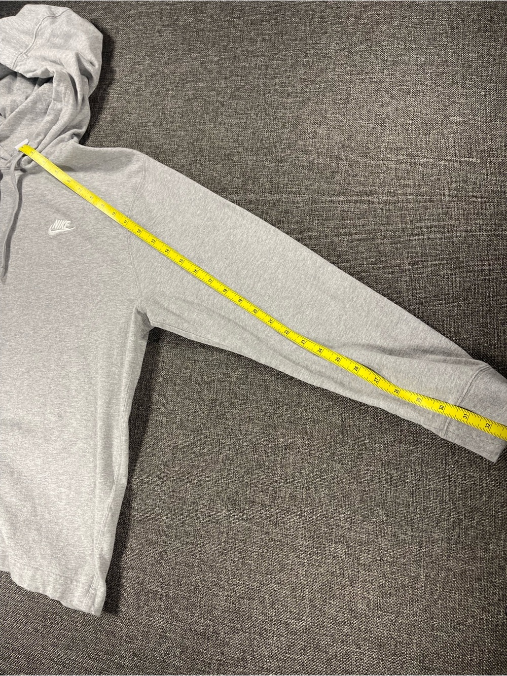 Nike Light Gray Pullover Hoodie with Small Chest Logo - Picture 4 of 6